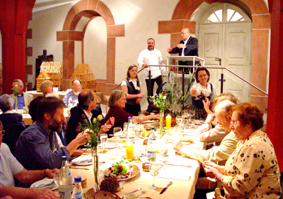 Das historische Rathaus in Reichelsheim, 1554 erbaut und heute ein Heimatmuseum, bot den festlichen Rahmen für eine  Das historische Rathaus in Reichelsheim, 1554 erbaut und heute ein Heimatmuseum, bot den festlichen Rahmen für eine